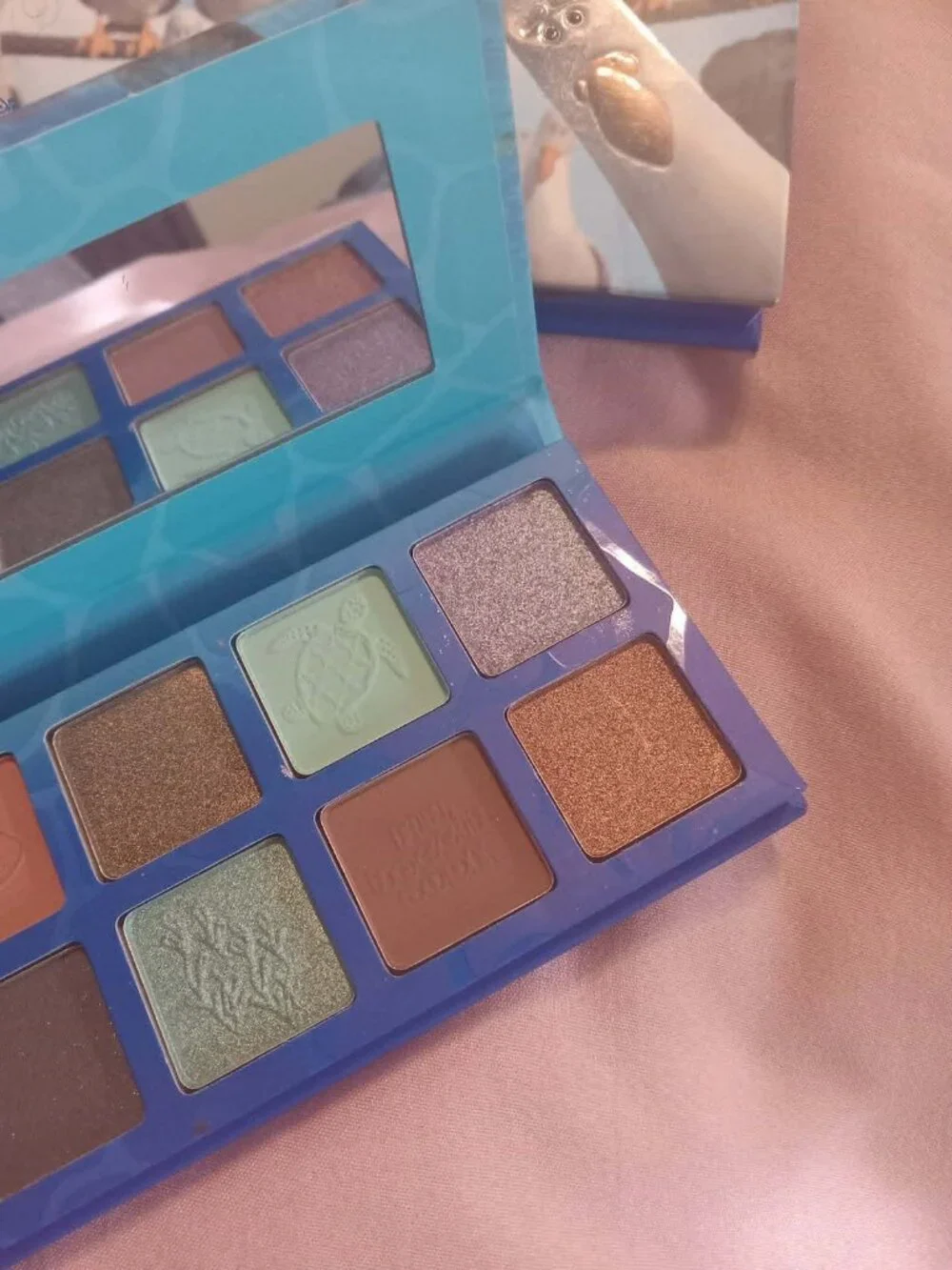 Finding Nemo, Revolution Eye Shadow Palette